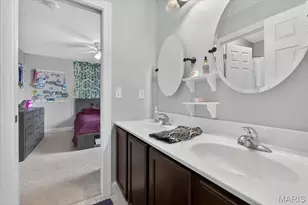 688 Stoney Creek Ln, Ballwin, MO 63021 - Photo 34