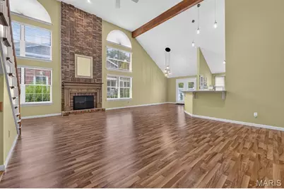 15819 Kersten Ridge Court, Chesterfield, MO 63017 - Photo 8