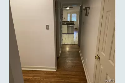 5527 Waterman Boulevard #1E, Saint Louis, MO 63112 - Photo 2