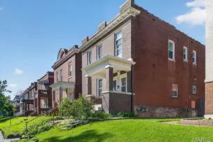 736 Dover Pl, Saint Louis, MO 63111 - Photo 2