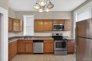 2303-2305 Russell Blvd, Saint Louis, MO 63104 - Photo 12