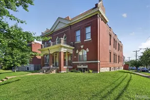 2303-2305 Russell Blvd, Saint Louis, MO 63104 - Photo 2