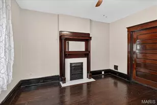 2303-2305 Russell Blvd, Saint Louis, MO 63104 - Photo 6