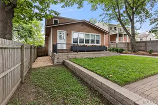 7068 Tholozan Ave, Saint Louis, MO 63109 - Photo 36