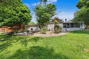 55 Garden Ln, Maryland Heights, MO 63043 - Photo 28