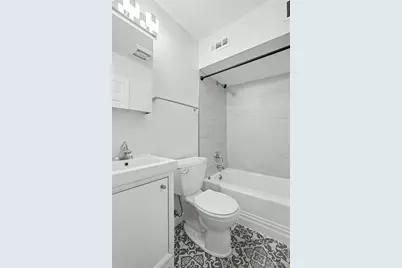 55 Garden Lane, Maryland Heights, MO 63043 - Photo 20