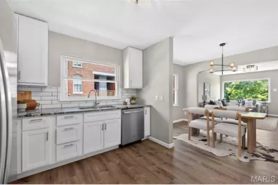 905 Russell Boulevard, Saint Louis, MO 63104 - Photo 8
