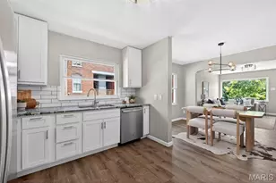 905 Russell Blvd, Saint Louis, MO 63104 - Photo 8