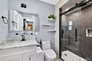 2902 Flameglow Dr, Oakville, MO 63129 - Photo 24