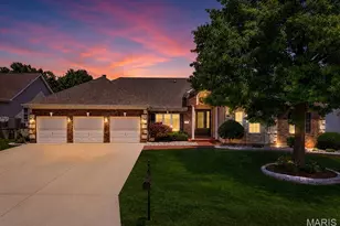 116 Timber Meadows Dr, O'Fallon, MO 63368 - Photo 2