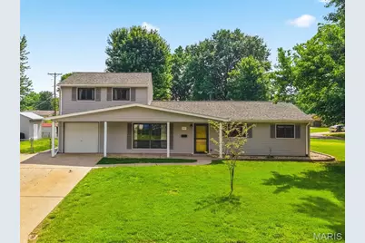 802 Love Drive, O'Fallon, MO 63366 - Photo 2