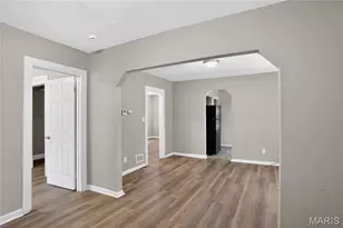 8024 Cler Ave, Saint Louis, MO 63114 - Photo 4