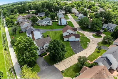 2400 Clayborn Drive, Chesterfield, MO 63017 - Photo 38