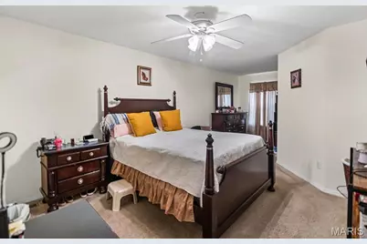 73 Jost Villa Drive, Florissant, MO 63034 - Photo 20