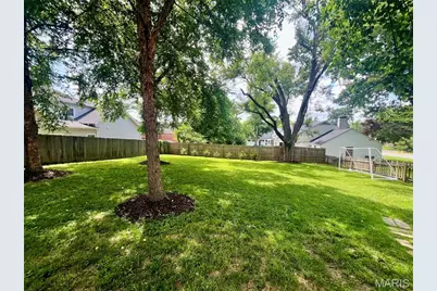 9400 Tilles Drive, Brentwood, MO 63144 - Photo 8