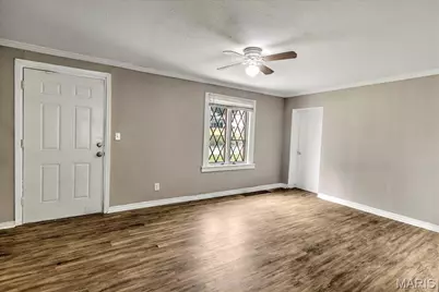 7461 Castro Drive, Ferguson, MO 63135 - Photo 8