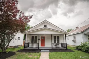 694 Market St, Saint Genevieve, MO 63670 - Photo 1