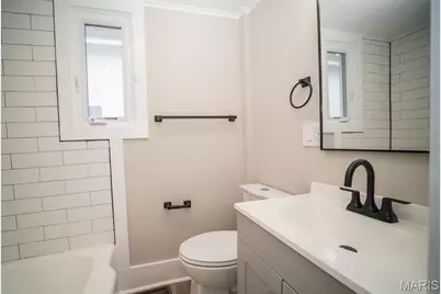 694 Market Street, Saint Genevieve, MO 63670 - Photo 12