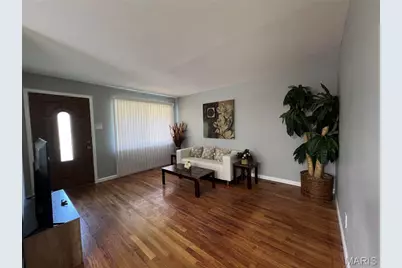 1181 Belrue Avenue, University City, MO 63130 - Photo 2