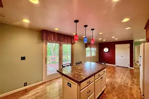 7631 Cedar Hill Ln, Palmyra, MO 63461 - Photo 4