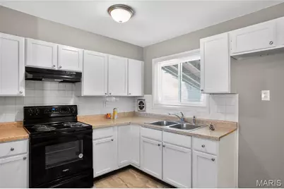 1200 Congress Avenue, Saint Louis, MO 63138 - Photo 10