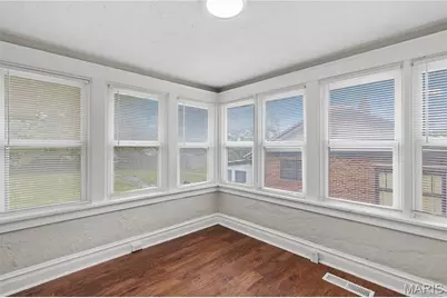 7611 San Diego Avenue, Saint Louis, MO 63121 - Photo 6