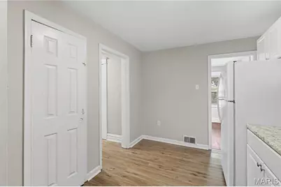7611 San Diego Avenue, Saint Louis, MO 63121 - Photo 14