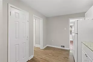 7611 San Diego Ave, Saint Louis, MO 63121 - Photo 14