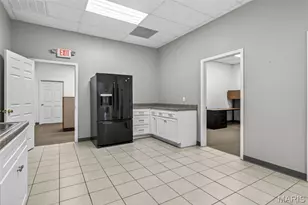 6108 Baumgartner Crossing, Saint Louis, MO 63129 - Photo 16