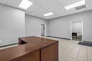 6108 Baumgartner Crossing, Saint Louis, MO 63129 - Photo 12