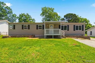 156 Hogan Ave, Pacific, MO 63069 - Photo 2