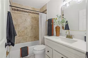 394 Branchport Dr, Chesterfield, MO 63017 - Photo 24