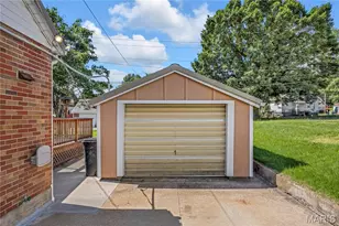 428 W 9th St, Hermann, MO 65041 - Photo 26