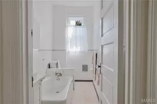 39 Marshall Pl, Webster Groves, MO 63119 - Photo 18