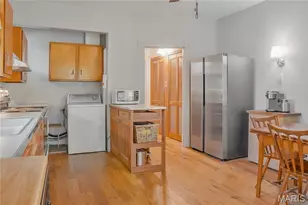 39 Marshall Pl, Webster Groves, MO 63119 - Photo 12