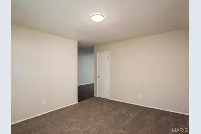 6766 Lesli Mari Court, Saint Louis, MO 63033 - Photo 8