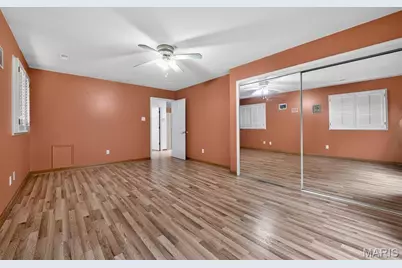 [Address not provided], Saint Louis, MO 63074 - Photo 10