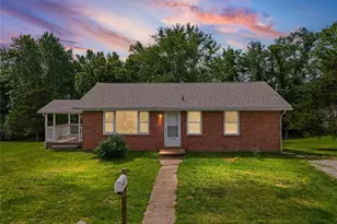 5444 Donald Dr, High Ridge, MO 63049 - Photo 1