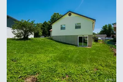12053 La Padera Lane, Florissant, MO 63033 - Photo 2