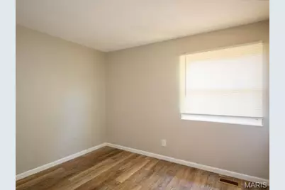 12053 La Padera Lane, Florissant, MO 63033 - Photo 14