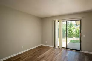 12053 La Padera Ln, Florissant, MO 63033 - Photo 10