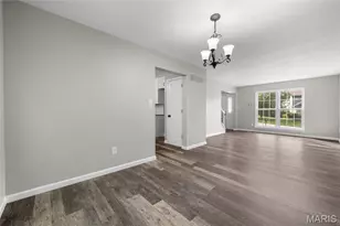 312 Crescent Ave, Valley Park, MO 63088 - Photo 8