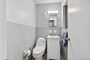 8625 Moran Pl, Saint Louis, MO 63114 - Photo 26