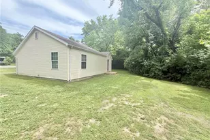 1408 W Congress St, Pacific, MO 63069 - Photo 12