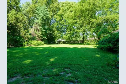 377 N Schlueter Avenue, Saint Louis, MO 63135 - Photo 24