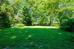 377 N Schlueter Ave, Saint Louis, MO 63135 - Photo 24