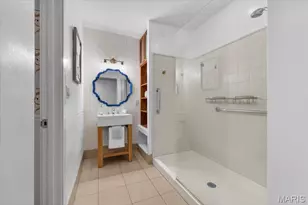 4100 Forest Park Ave, Saint Louis, MO 63108 - Photo 18