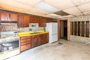5050 Ridgeview Dr, Arnold, MO 63010 - Photo 2