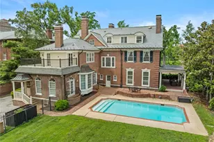 42 Westmoreland Pl, Saint Louis, MO 63108 - Photo 2