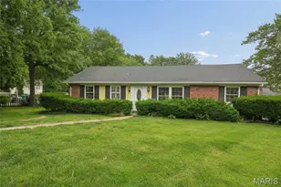 928 S Gore Ave, Webster Groves, MO 63119 - Photo 1